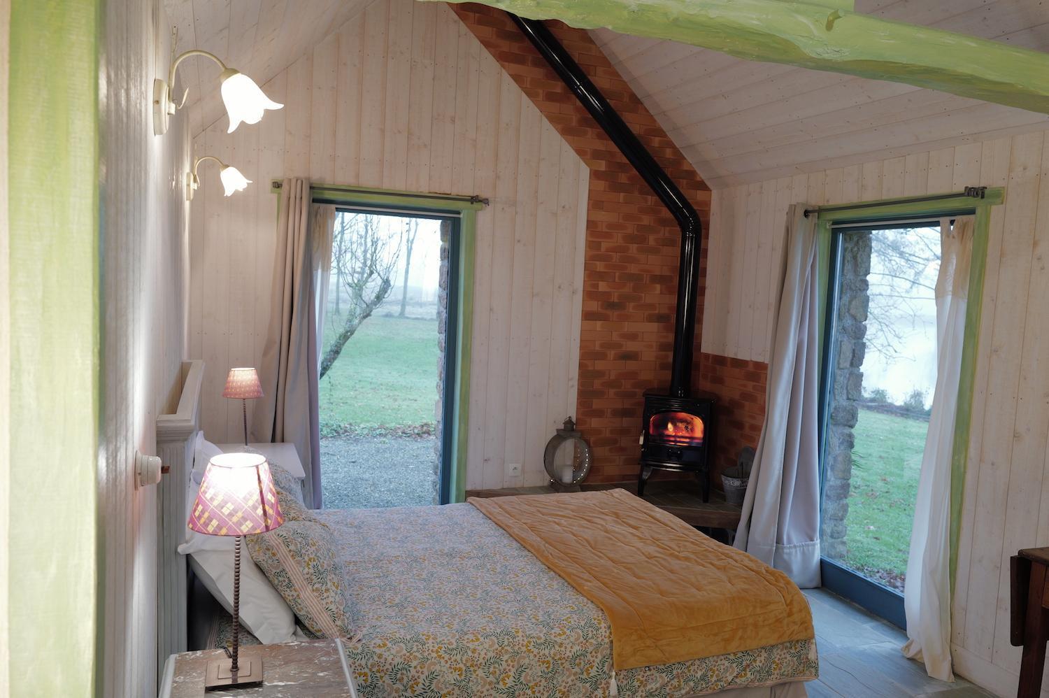 Bed and Breakfast Au Pont Ricoul Saint-Pierre-de-Plesguen Экстерьер фото